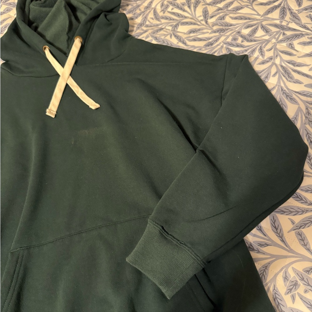 Buffalo Women’s Forrest Green Hoodie❗️ - Picture 4 of 11